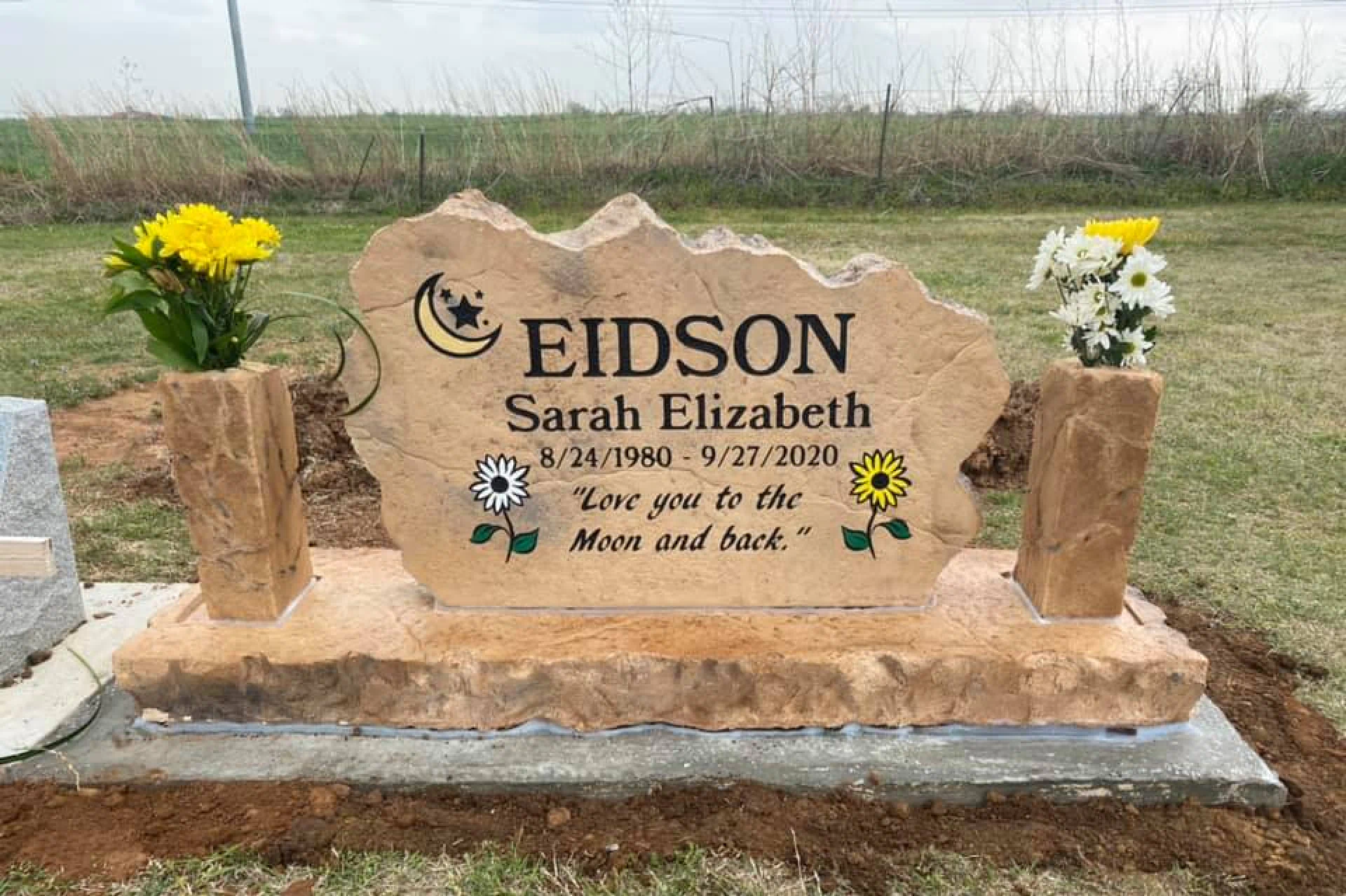 Custom Headstones Custom Headstones